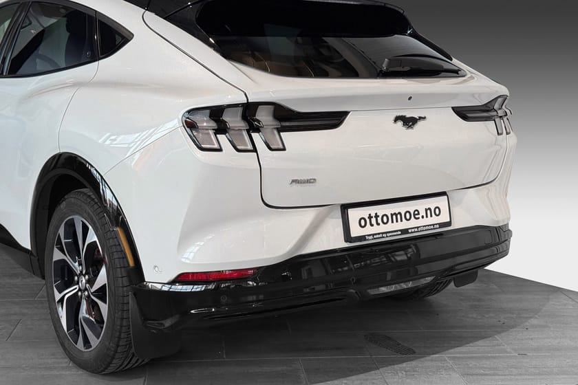 Bilde 4 av Ford Mustang Mach-E Standard Range AWD SR | PANORAMA | 360 | B&O | ACC
