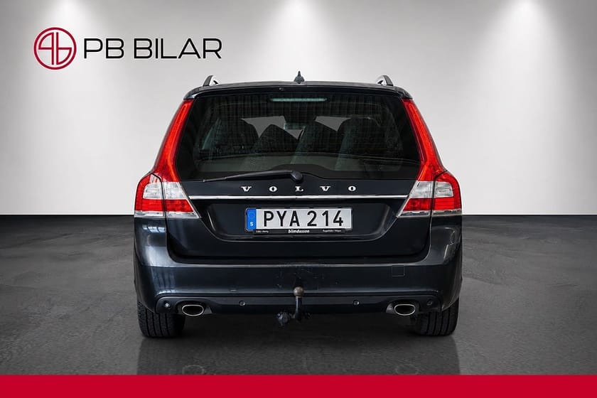 Bild 5 av Volvo V70 D4 181hk  Classic Momentum Navi Drag PDC VOC