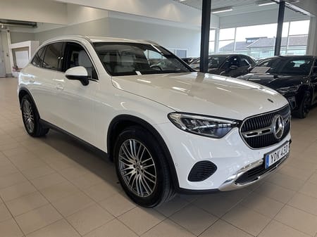 Mercedes-Benz GLC 220 d 4MATIC Avantgarde / Drag / Läder / Navi