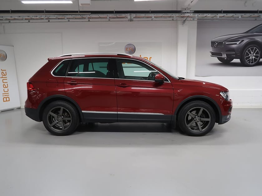 Bild 5 av Volkswagen Tiguan 1.4 TSI 4M V-Däck ingår Massage-Drag-Kamera-Värmare-Car