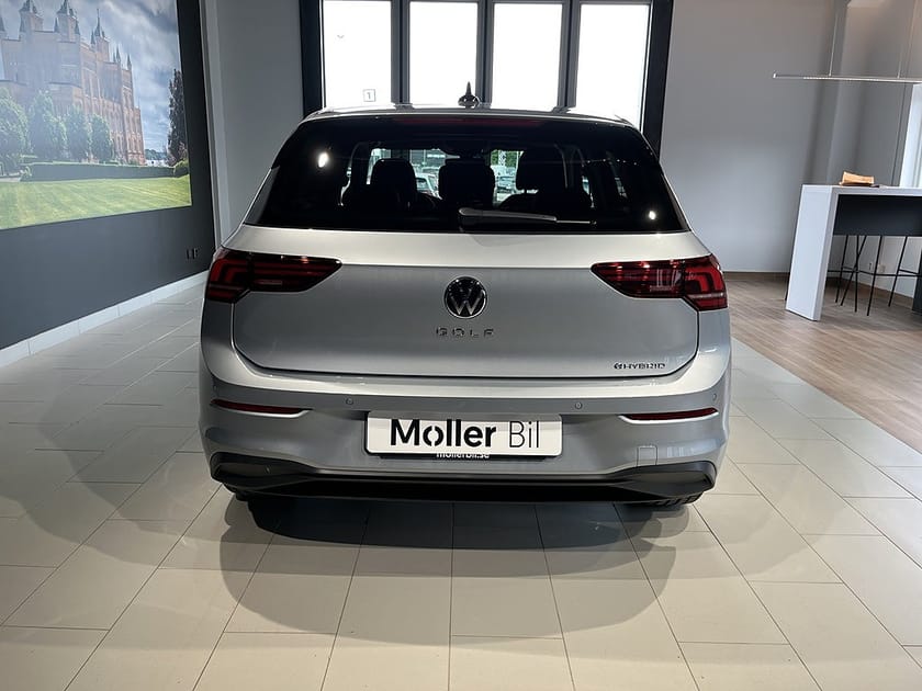 Bild 4 av Volkswagen Golf eHybrid Life eHybrid, 204hk, Välspecad, Snabb Leverans!
