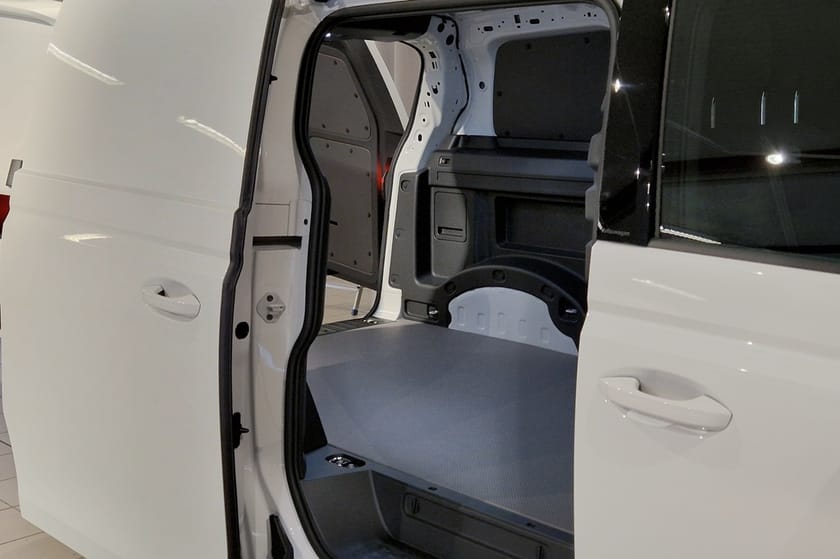 Bild 5 av Volkswagen ID. Buzz Cargo HJULBAS: 2989 MM MOTOR: 210 KW (286