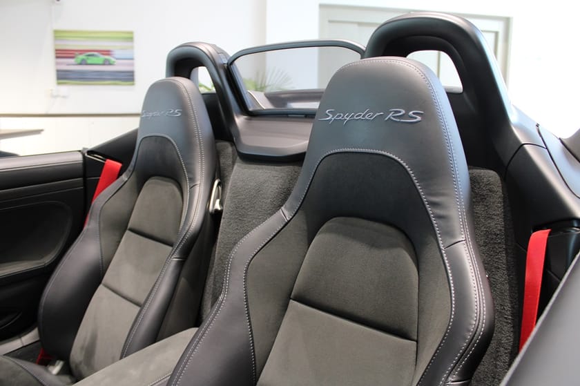 Bild 4 av Porsche 718 SPYDER RS Moms