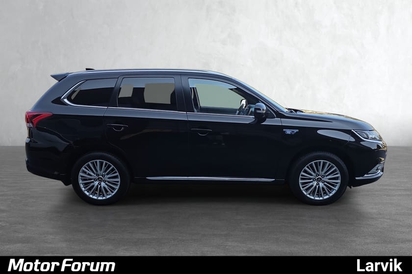 Bilde 4 av Mitsubishi Outlander PHEV DAB/Hengerfeste/Ryggekamera