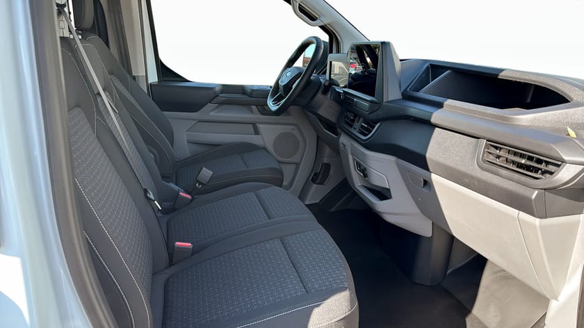 Bild 3 av Ford Transit Custom 320 2026 TREND SKÅP 320L (L2) 136 FWD