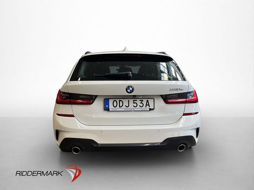 Bild 5 av BMW 330e Touring 330 292hk M Sport H/K Kamera Cockpit Navi