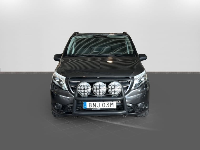 Bild 2 av Mercedes-Benz Vito 119 CDI 4x4 3.0t Lång, MoK, V-däck, Extraljus