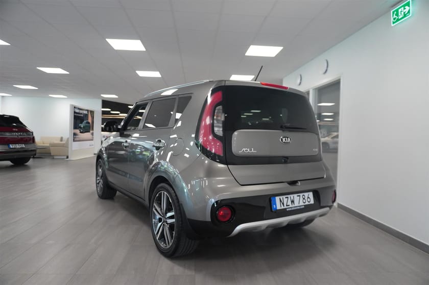 Bild 3 av Kia Soul 1.6 CRDi DCT, 136hk Kupévärme, Navi, Backkamera