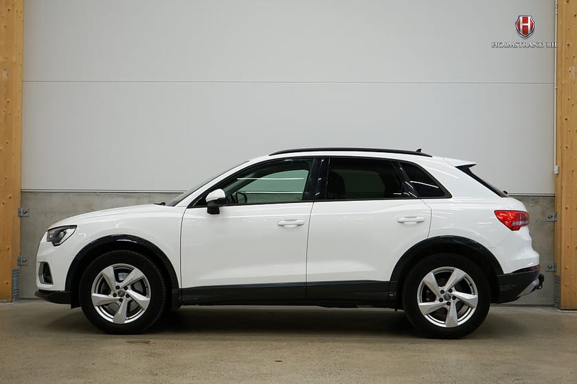 Bild 1 av Audi Q3 40 TDI quattro quattro Proline Adv D-värme Drag Carplay