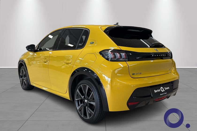Bilde 3 av Peugeot e-208 GT 136 hk