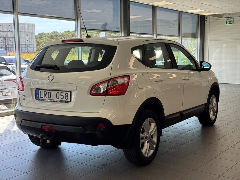 Bild 3 av Nissan Qashqai 2.0 Drag Kamera Navigation 141hk