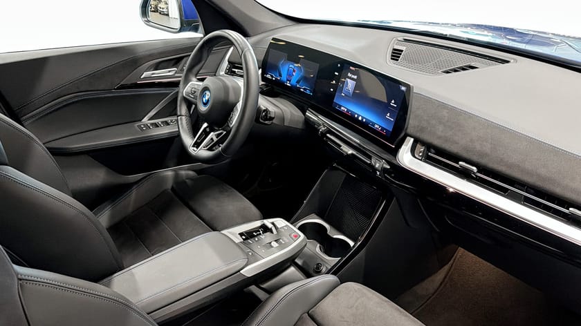 Bild 3 av BMW X1 xDrive25e xDrive 25e M Sport Rattväärme Tonade Drag