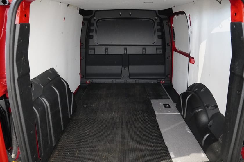 Bild 5 av Volkswagen Caddy Cargo Maxi 2.0 - MOMS / DRAG / VÄRMARE/ KAMERA