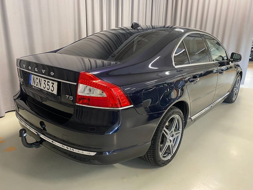 Bild 5 av Volvo S80 T5 Executive, Inscription, Summum 240hk Automat. Navi