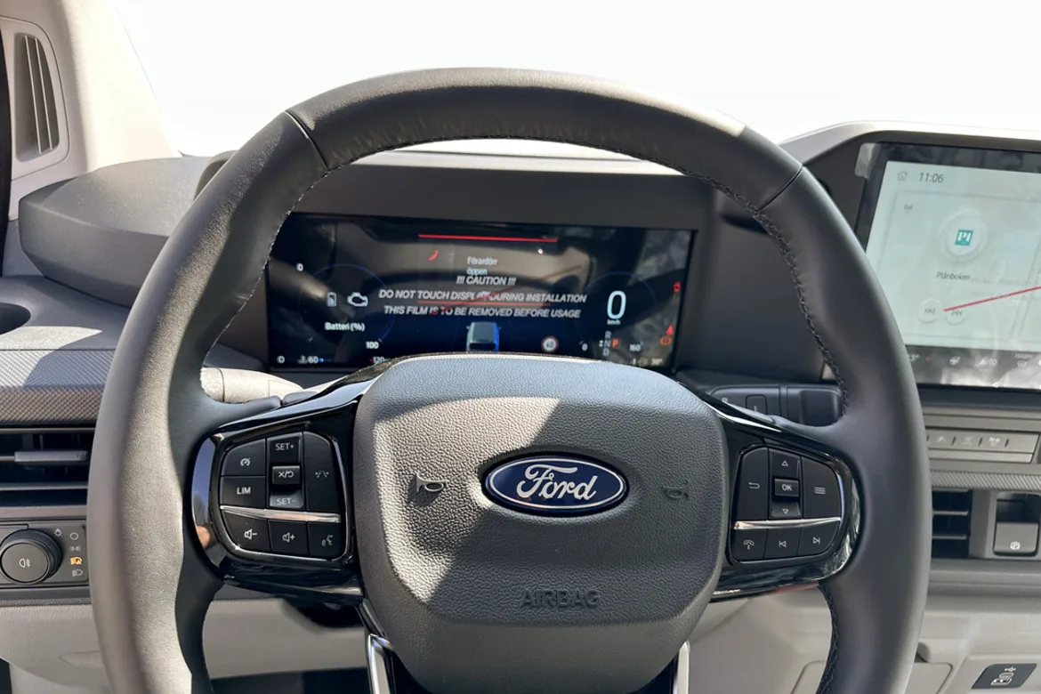 Ford Transit Custom 320 Plug-in Hybrid