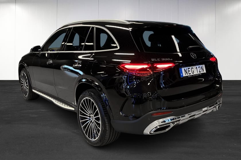 Bild 4 av Mercedes-Benz GLC 300 e 4MATIC 4M | AMG | Burmester | Pano | Drag | 360 | Minnespaket |