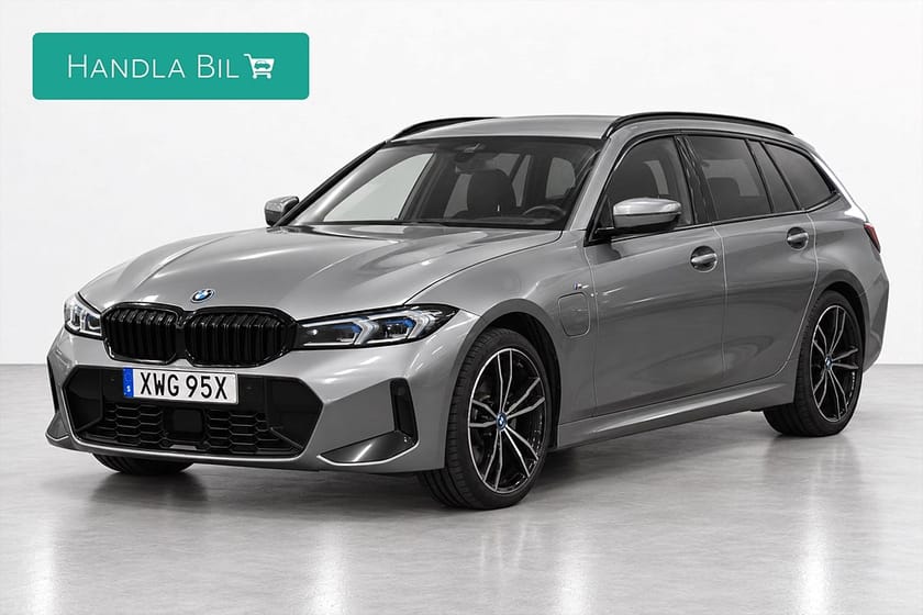 Bild 1 av BMW 330e xDrive Touring Plug-in M sport Drag ACC Cockpit HUD Skinn