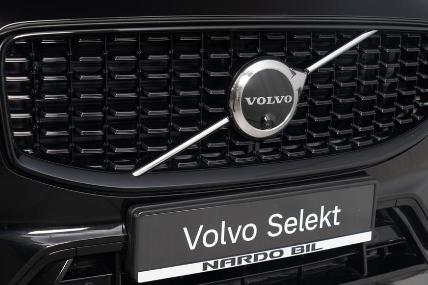 Bilde 4 av Volvo XC60 T8 Plus Dark. Harman Kardon/Soltak/Aktive lys/Head Up