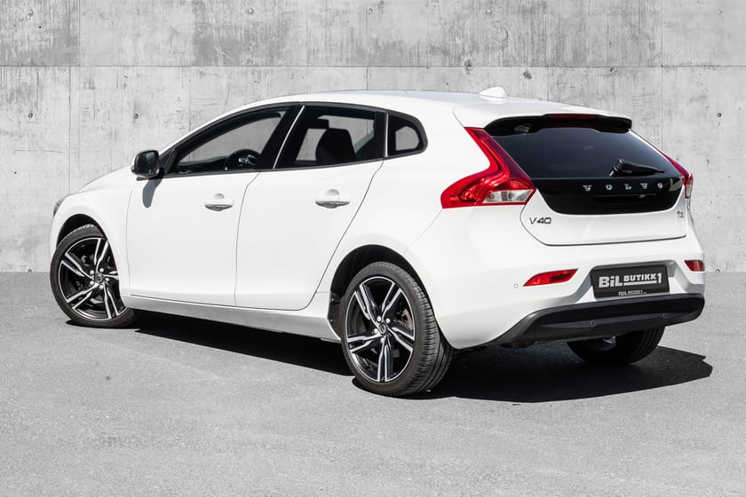 Bilde 5 av Volvo V40 T2 Momentum / Varmer / Ryggekamera / DAB+