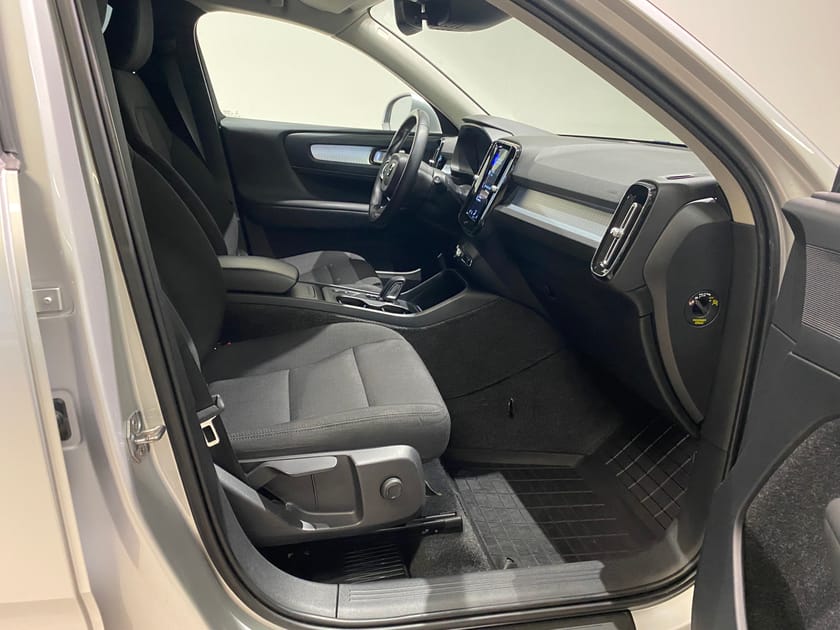 Bild 4 av Volvo XC40 D3 FWD Momentum Edition