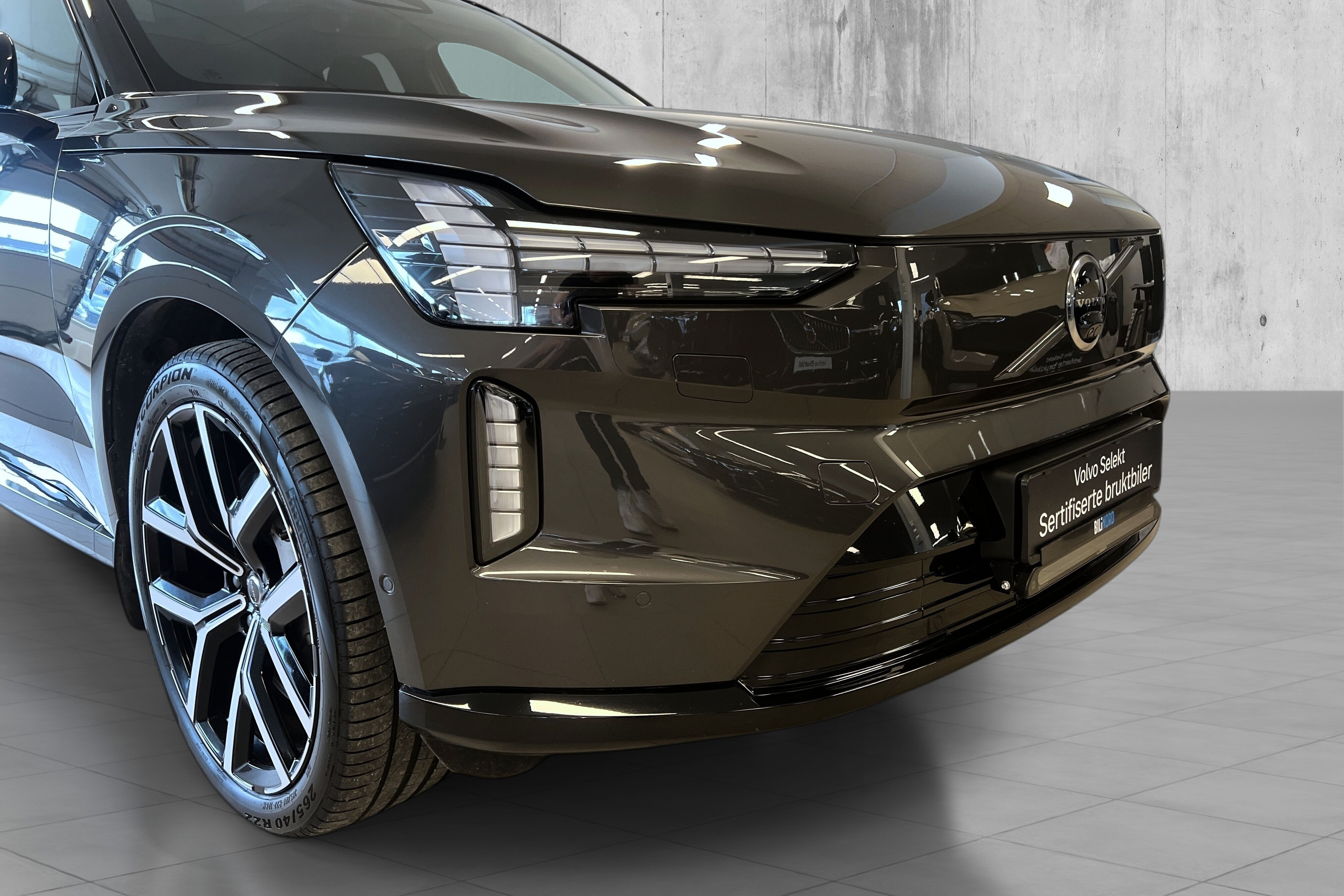 Volvo EX90 Twin Motor Performance bilde 3