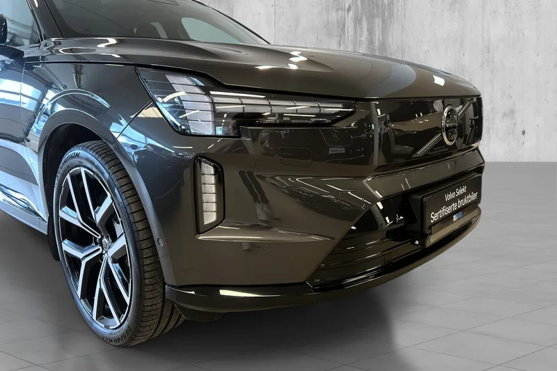 Volvo EX90 Twin Motor Performance bilde 3