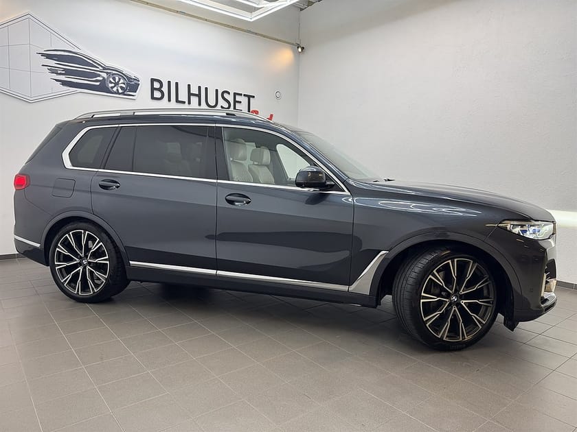 Bild 2 av BMW X7 xDrive30d xDrive 30d 265hk M sport Individual SE SPEC!