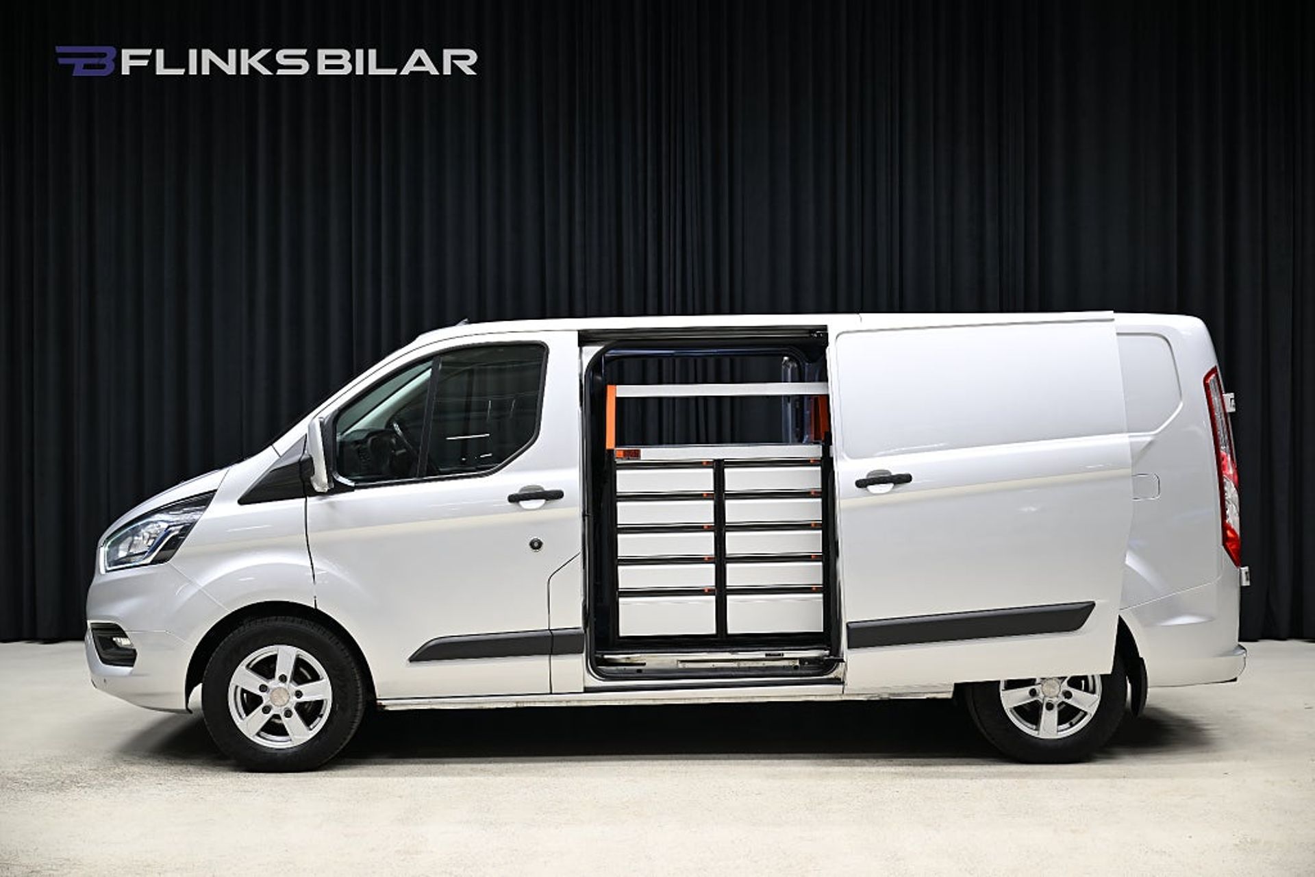 Ford Transit Custom 2021, bild 2/10