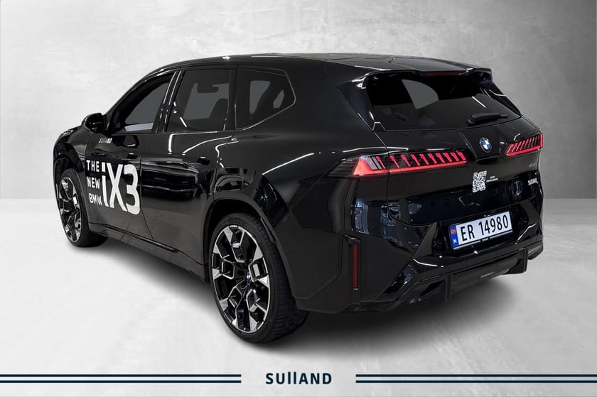 Bilde 3 av BMW iX3 50 xDrive