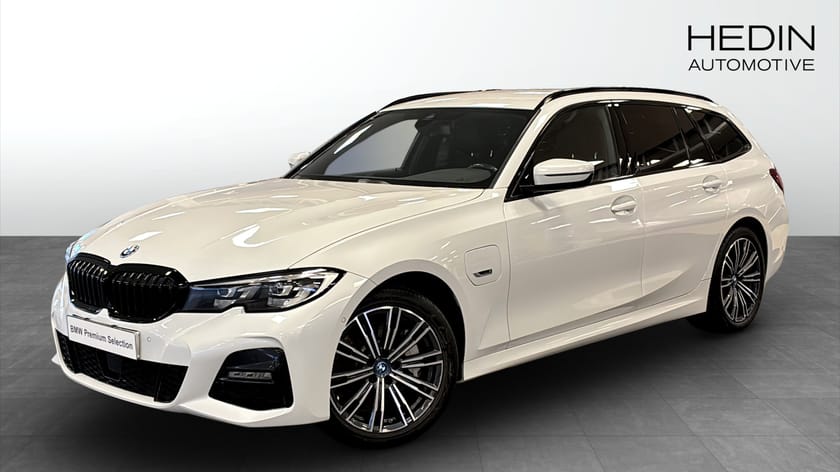 Bild 1 av BMW 330e xDrive Touring