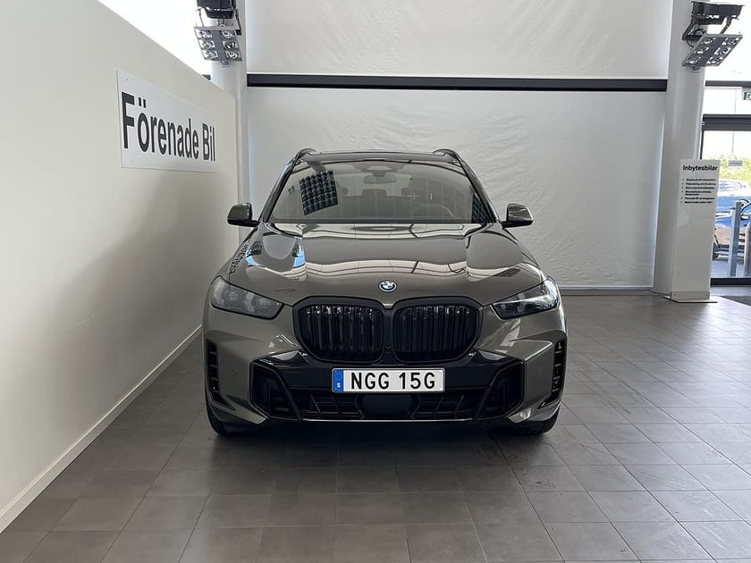 Bild 2 av BMW X5 xDrive50e 3,95 ränta M Sport Pro Drag H/K Panorama