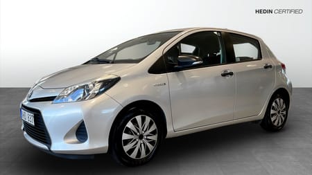 Toyota Yaris Hybrid 1.5 75hk P-sensorer Automat Nyservad