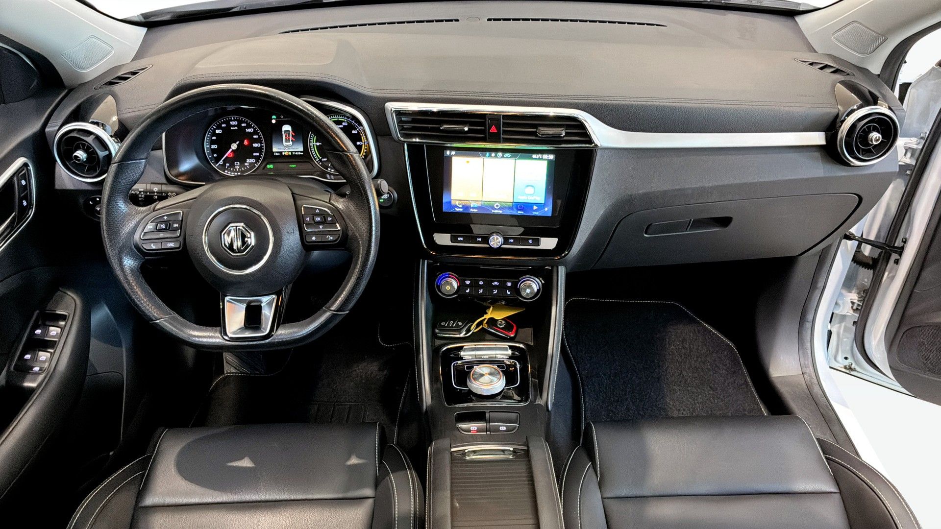 MG ZS Luxury 2021, kuva 4/10