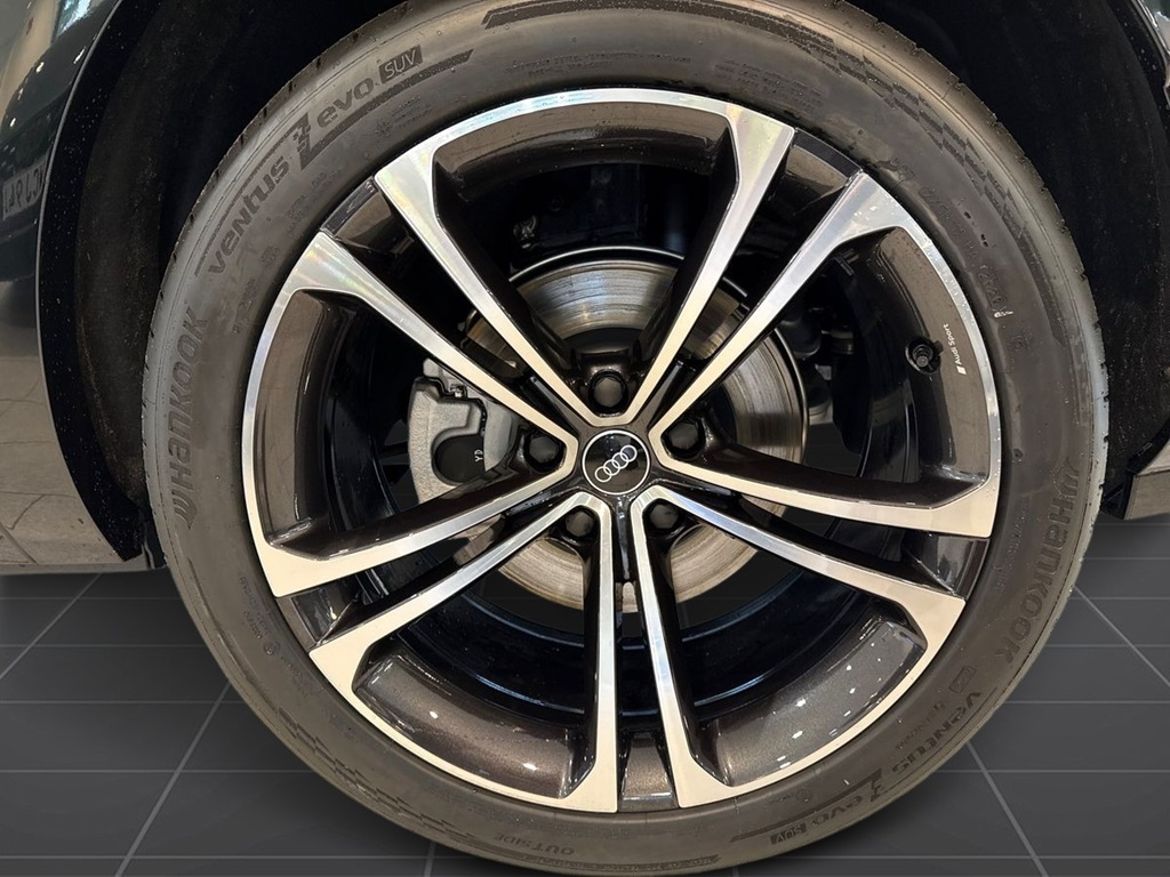 Audi Audi Q7 — bild 8