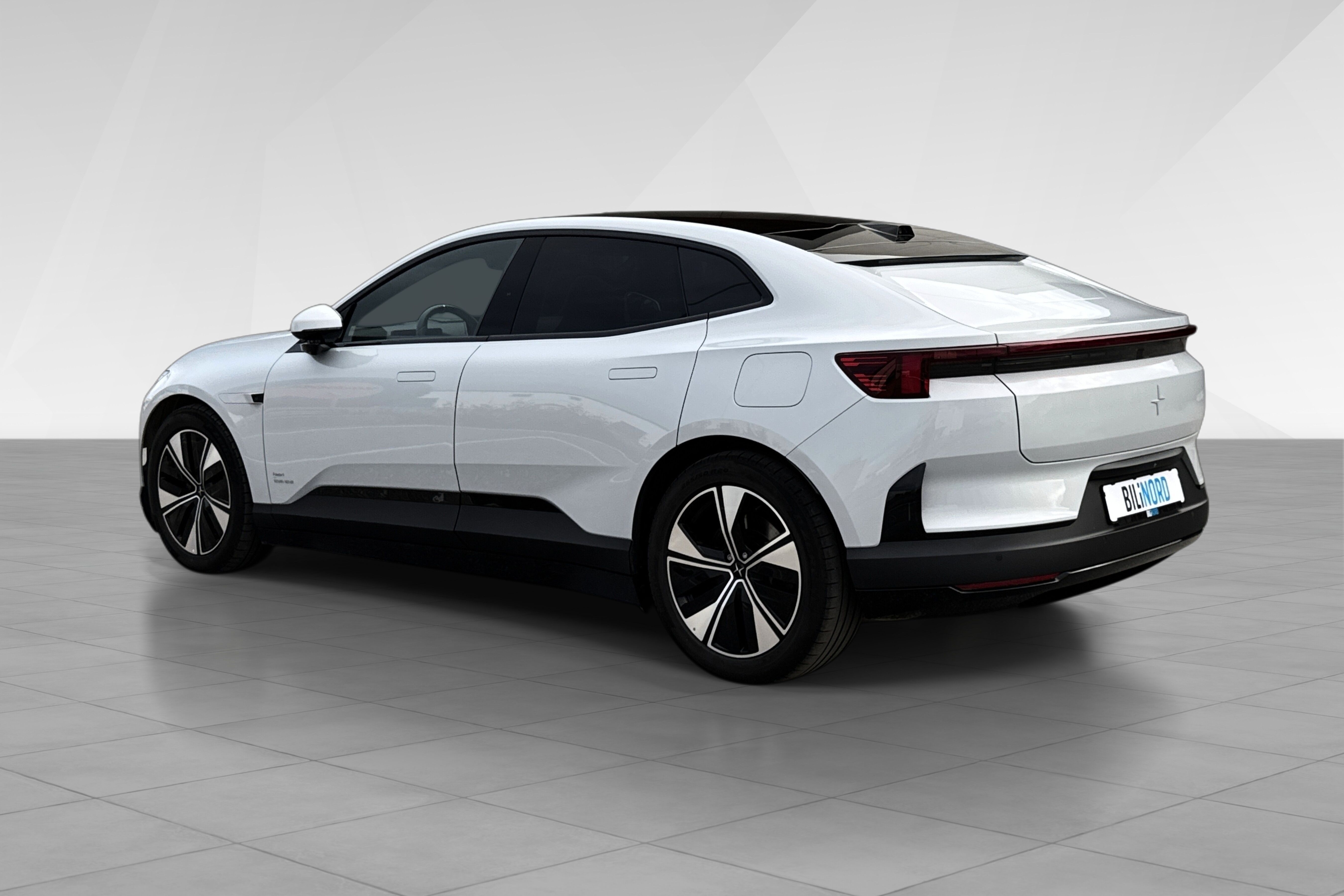 Polestar 4 Long Range Dual motor bilde 4