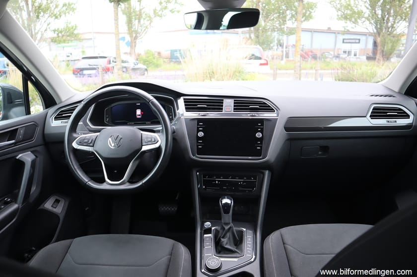Bild 5 av Volkswagen Tiguan 2.0 TDI 4Motion 200hk Aut Momsbil Elegance Drag 1 Ägare