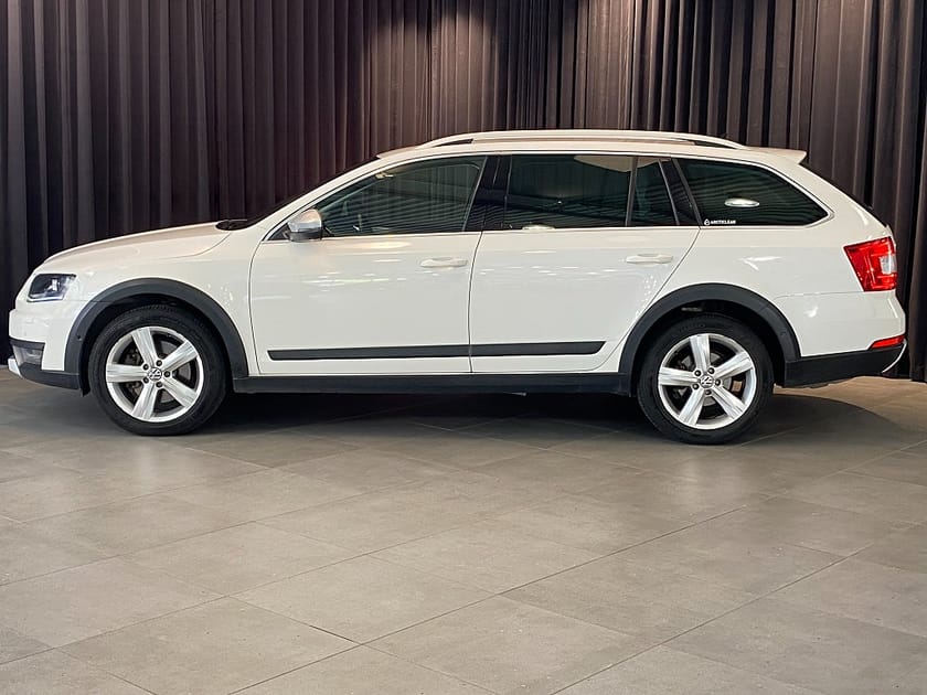 Bild 3 av Škoda Octavia Scout Skoda 2.0 TDI 4x4 Euro 6
