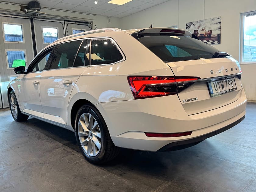 Bild 3 av Škoda Superb iV Kombi