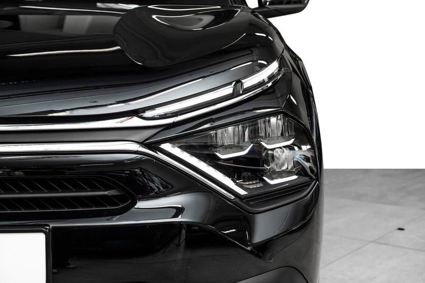 Bilde 4 av Citroën ë-C4 Shine /Head-up /Panorama /AdCruise/Hel-skinn/