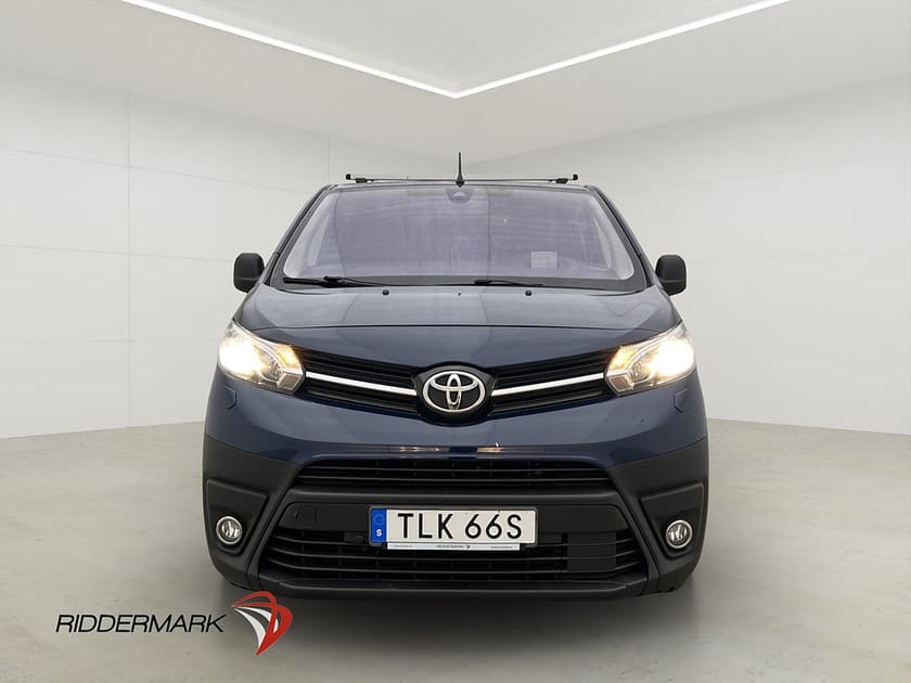 Bild 5 av Toyota Proace L2 Ny-Kamrem Värmare PDC Dragkrok HUD Moms