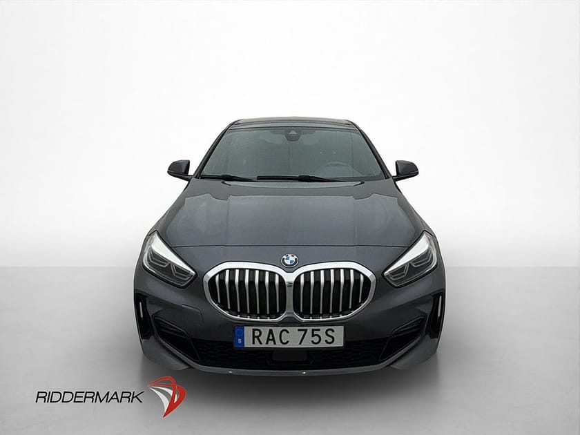 Bild 2 av BMW 118i 140hk M Sport HiFi Sensorer Rattvärme Farthållare
