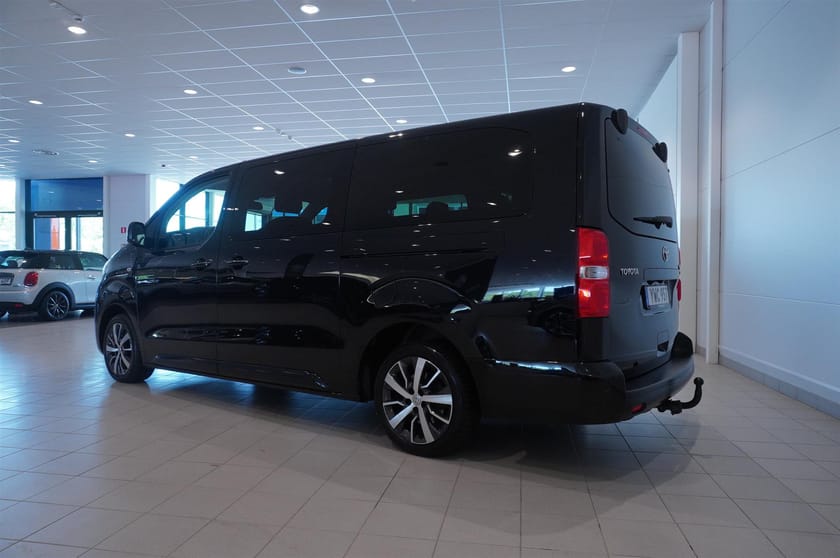 Bild 3 av Toyota Proace Verso 2.0 D-4d Executive Aut 6-Sits Panorama Drag 77hk