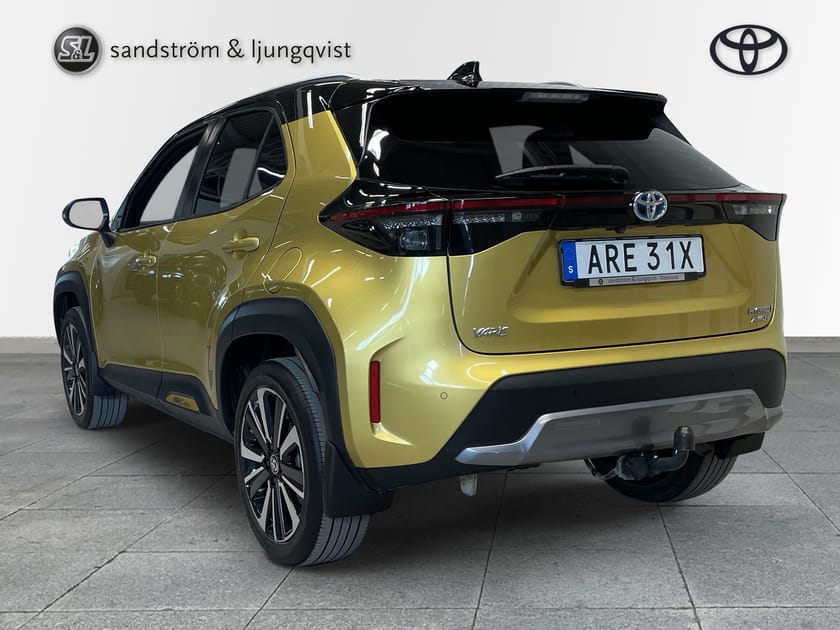 Bild 5 av Toyota Yaris Cross Hybrid AWD-i 1,5 PREMIERE EDITION (DRAGKROK)