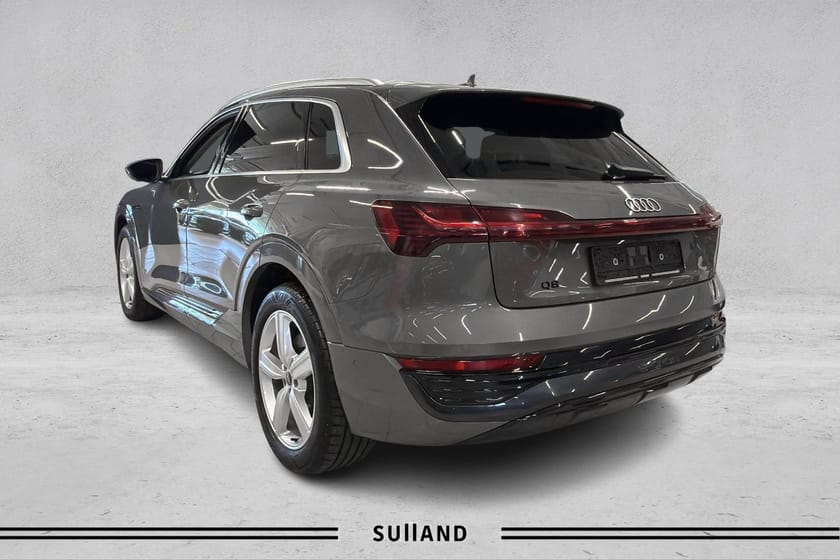 Bilde 3 av Audi Q8 55 e-tron quattro advanced plus