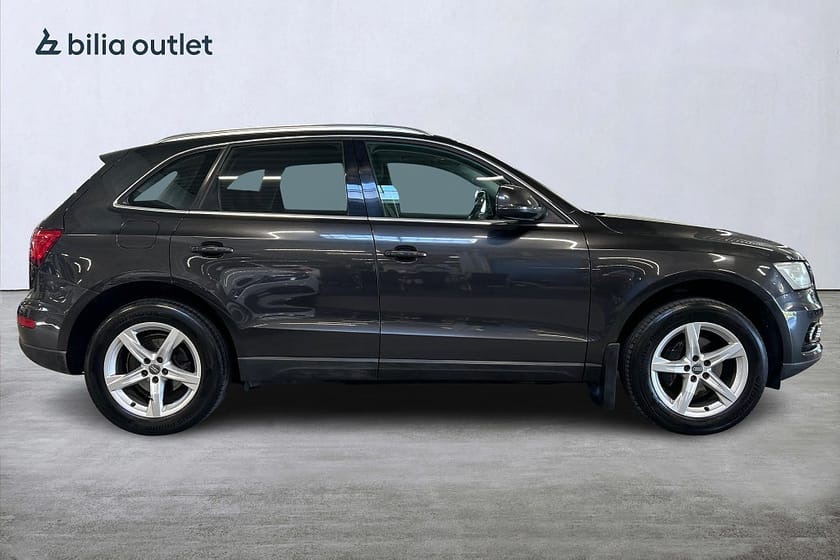Bild 5 av Audi Q5 2.0 TDI quattro Design 177hk Panorama Drag P-värm