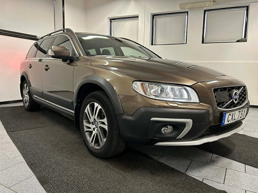 Bild 3 av Volvo XC70 D4 AWD 181 hk Summum Euro 5 Drag S/V Fullservad Manuell