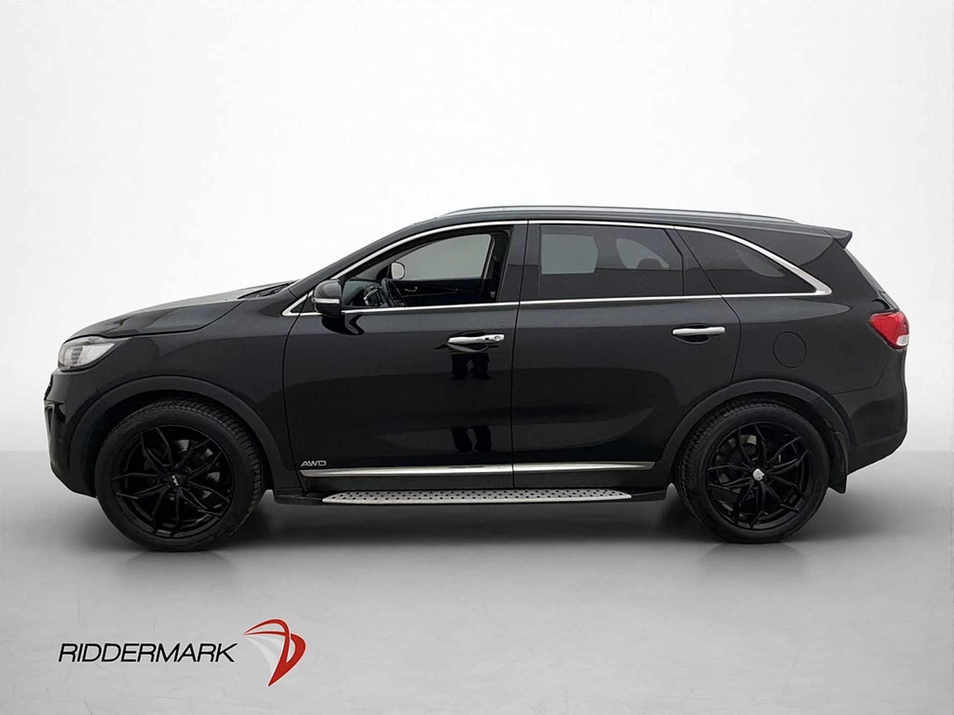 Kia Sorento 2.2 CRDi AWD Business Drag 2015, kuva 4/10