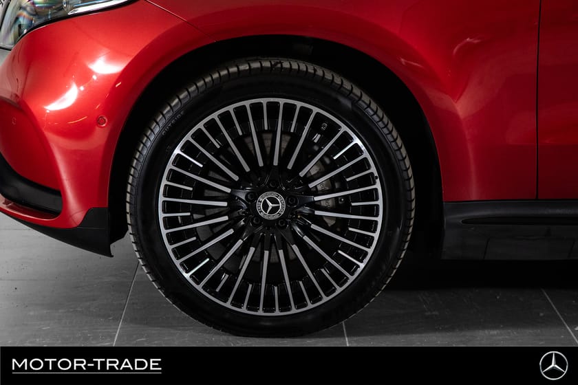 Bilde 4 av Mercedes-Benz EQC 400 4MATIC AMG | Premium Plus | Nattpakke | Head-Up |