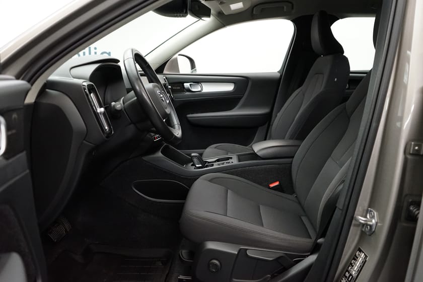 Bild 5 av Volvo XC40 Recharge T4 Inscription Expression, Dragkrok, HarmanKardon PremiumSound