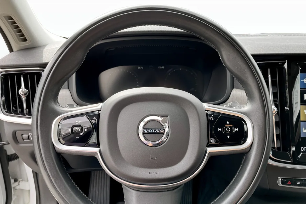 Volvo V90 Cross Country